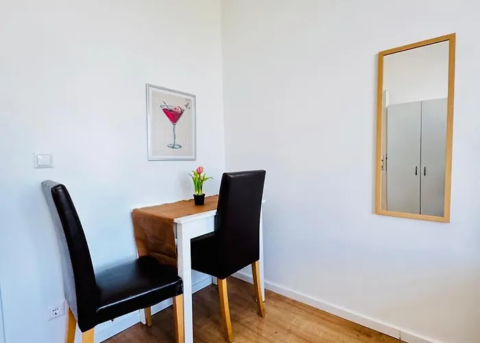 Comfortable Private In 3br Near Kaufpark Alterlaa * Βιέννη
