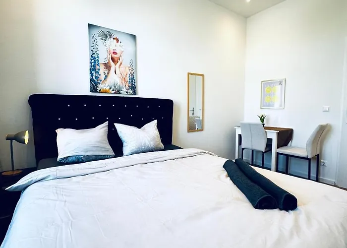 Comfortable Private In 3br Near Kaufpark Alterlaa Διαμέρισμα Βιέννη