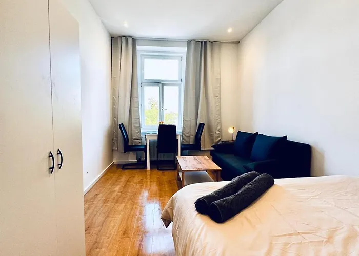Comfortable Private In 3br Near Kaufpark Alterlaa Διαμέρισμα *
